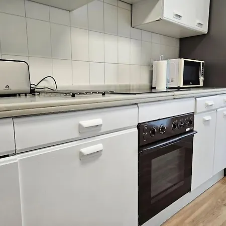 Apartamento 25a05 Apto Moderno Y Centrico *