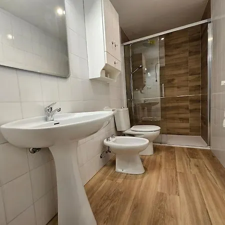 25a05 Apto Moderno Y Centrico By R2r Consulting לואנקו